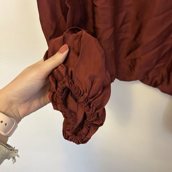 Anthropologie Ruched Peasant‎ Blouse Rust Red M Silky Work Office Professional - Picture 3 of 9